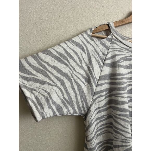 LNA Clothing Cut Out Top Gray White Zebra Print Size Small - Picture 4 of 8